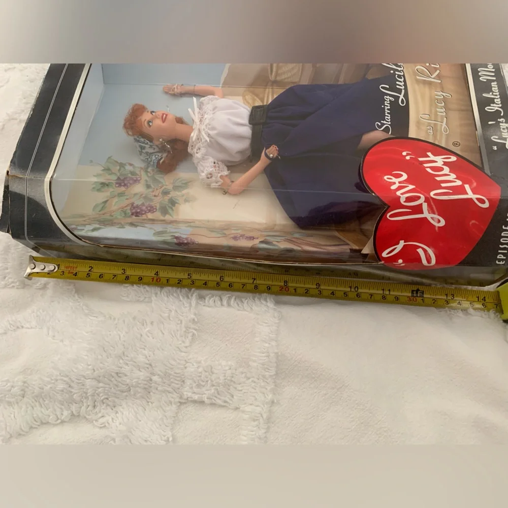 Mattel via FAO Swartz “I Love Lucy” Collectible Doll in a Box, Unopended Vintage - Picture 10 of 12